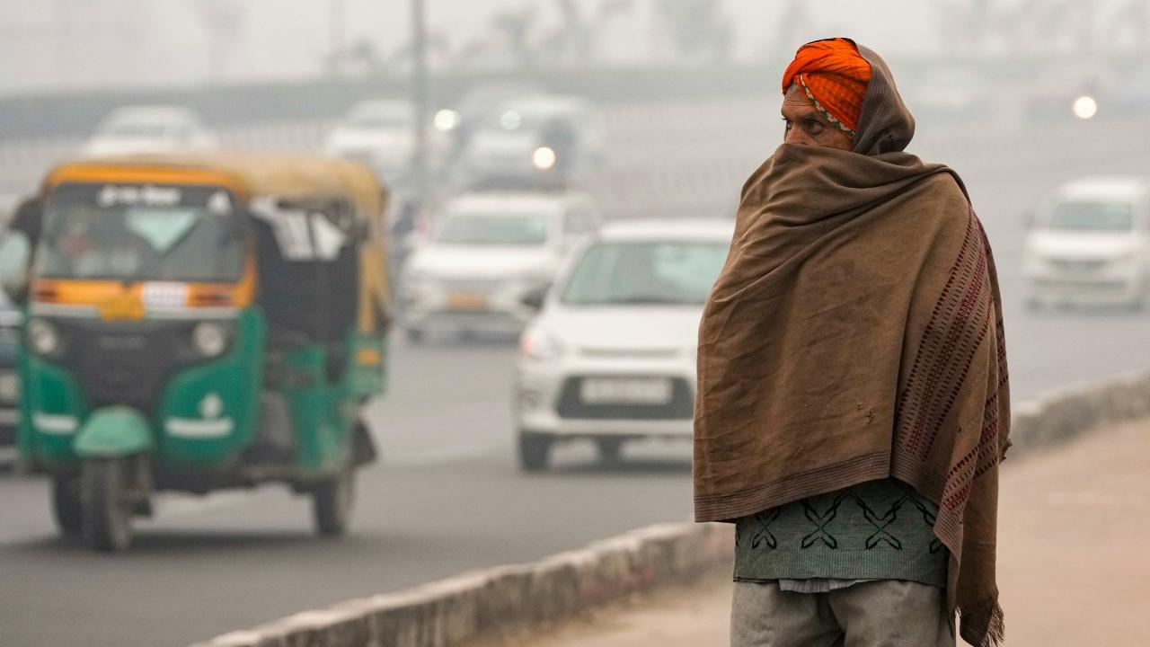 दिल्ली की हवा बेहद खराब! AQI 300 पार — इन 7 उपायों से बचाएं खुद को